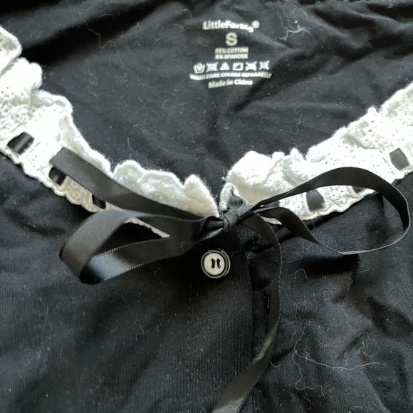 Cute Bodysuit 🖤🤍 - Picture 3 of 4